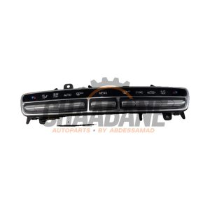 Panneau de commande clim A2139055107 Mercedes E Estate (S213) E-200d 2.0 Turbo 16V