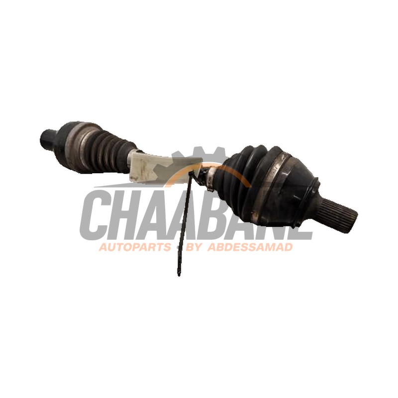Arbre de transmission avant droit A1773309900 Mercedes CLA (118.3) 1.3 CLA-180 Turbo 16V