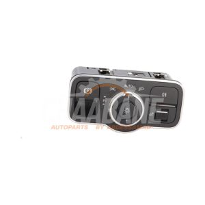 Commodo phare A2479052902 Mercedes B (W247) 2.0 B-200d