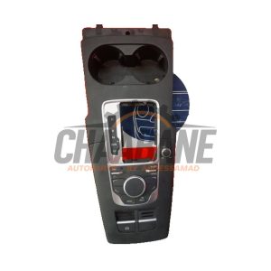 Console central 8V1864261C Audi RS 3 Sportback (8VA/8VF) 2.5 TFSI 20V Quattro Performance 2015 / 2020