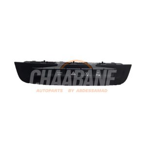 Bouton de warning A2469057402 Mercedes CLA (117.3) 2.2 CLA-200 CDI, 200 d 16V