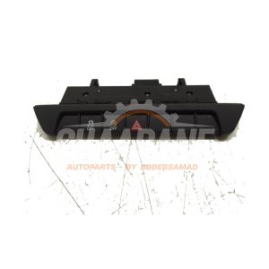 Bouton de warning 82A925301AE Audi A1 Sportback (GBA) 1.0 25 TFSI 12V 2018