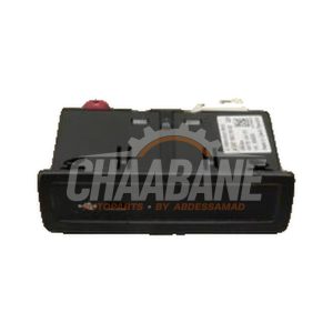 Connexion USB A2478203902 Mercedes A (177.0) 1.3 A-200 Turbo 16V