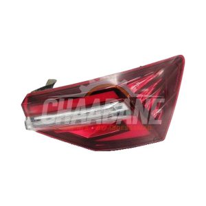 Feu arriere droit 57A945208C Skoda Karoq 2017