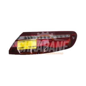Feu arriere secondaire droit 2389060600 Mercedes E (R238) E-300 2.0 Turbo 16V