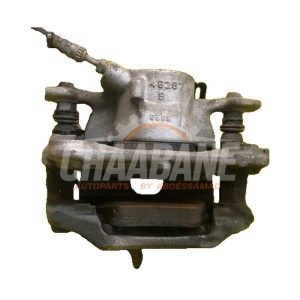 Etrier de frein avant gauche 6860267 BMW 2 serie Gran Tourer (F46) 220i 2.0 TwinPower Turbo 16V 2014