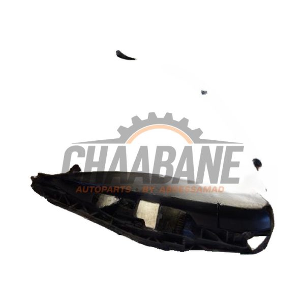 Poignee de porte avant droite 51217396308 BMW 2 serie Gran Tourer (F46) 216d 1.5 TwinPower Turbo 12V 2014