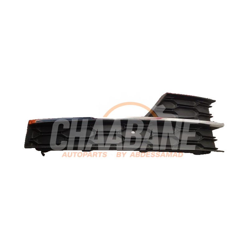 Pare-chocs grille 5E0807682G Skoda Octavia (5EAA) 1.2 TSI 16V 2012 / 2020