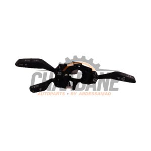 Commodo dessuie glace 8V0953521JR Audi Q2 (GAB/GAG) 1.4 TFSI 16V 2016