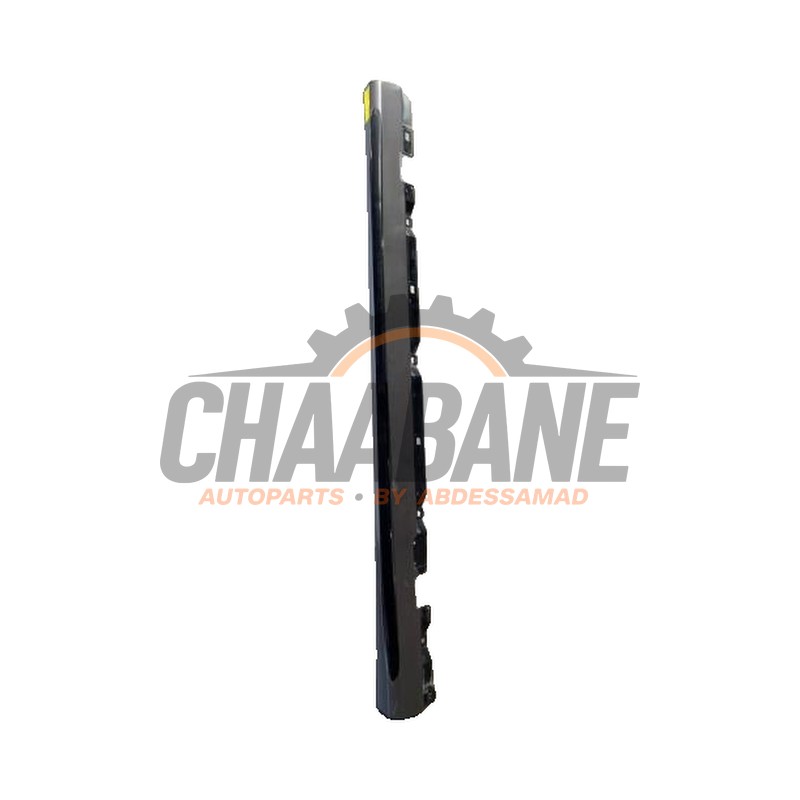 Seuil droit A1186980600 Mercedes CLA (118.3) 2.0 CLA-200d