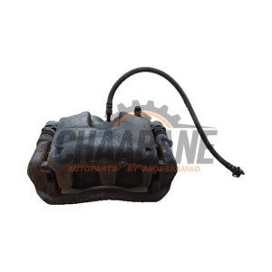 Etrier de frein avant droit A4704207000 Mercedes X (470) 250d 16V 4-Matic