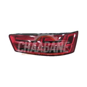 Feu arriere droit 4M0945094E Audi Q7 2015