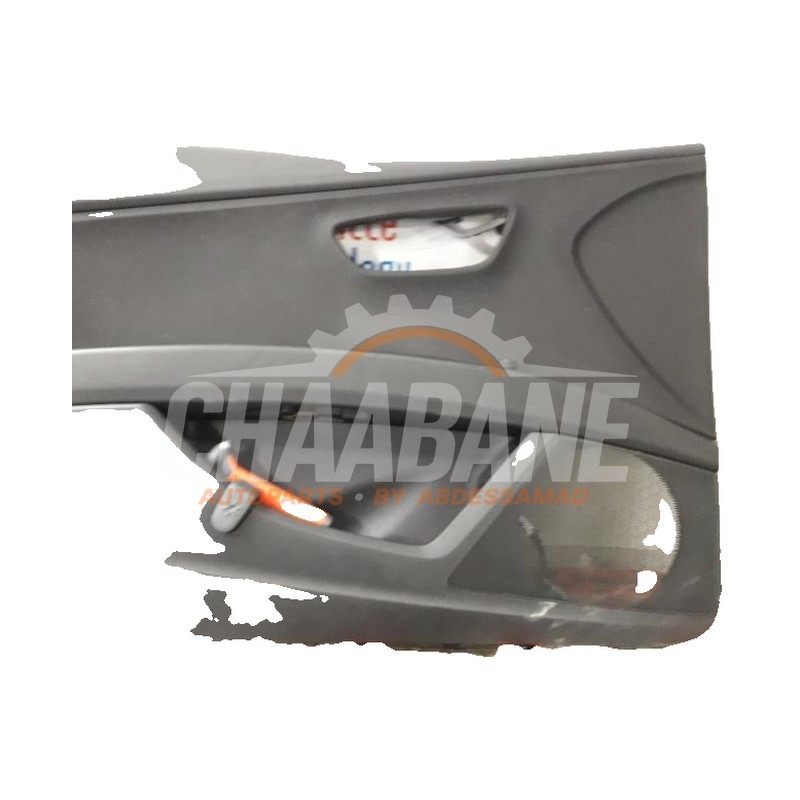Revetement portiere haut 4portes avant gauche Seat Leon ST (5FF) 1.6 TDI Ecomotive 16V 2012 / 2020