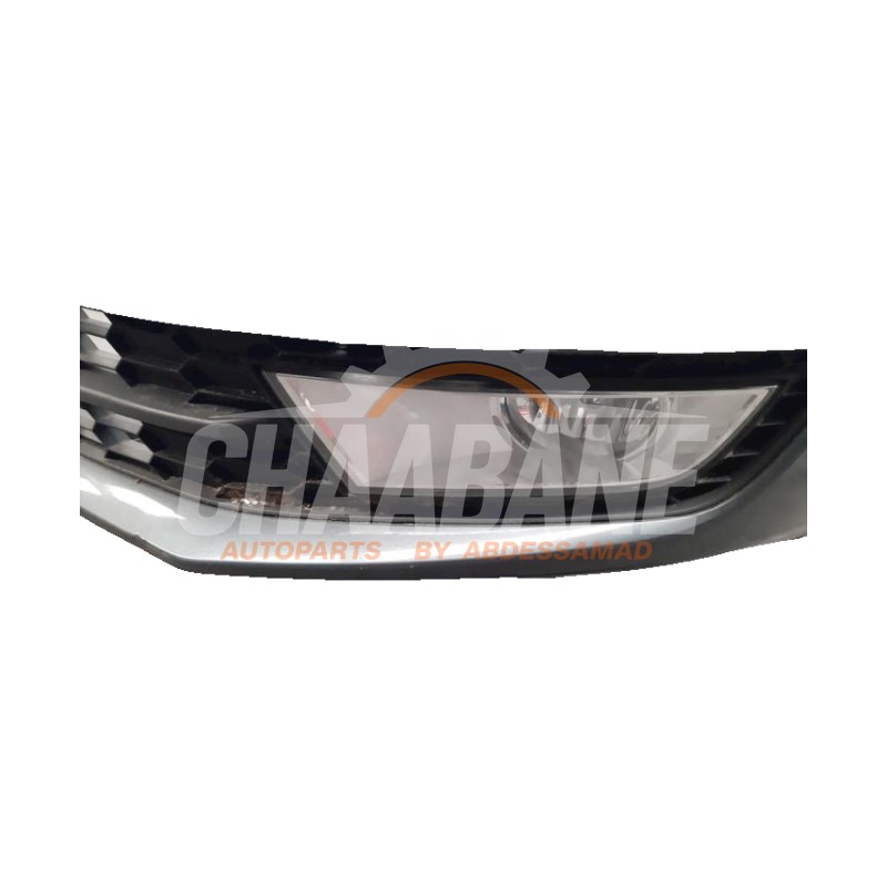 Feu antibrouillard avant gauche 5E0941701D Skoda Octavia Combi (5EAC) 1.6 TDI GreenTec 16V 2012 / 2020