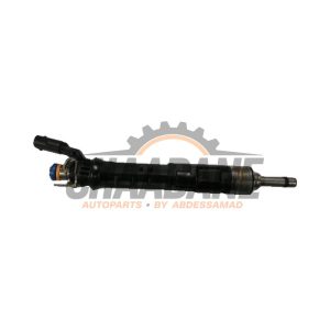 Injecteur (injection essence) 166001525R Mercedes CLA