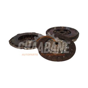 Volant moteur 04L105266C Skoda Kodiaq 2.0 TDI 150 16V 4x4 2016