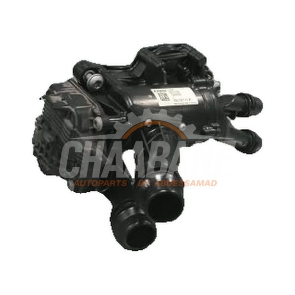 Boitier thermostat 05L121111F Audi Q5 2016