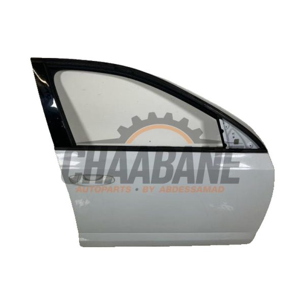 Portiere 4portes avant droite 5E0831052B Skoda Octavia Combi (5EAC) 1.4 TSI 16V 2012 / 2020