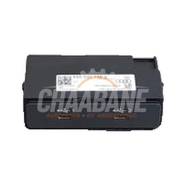 Prise USB 82A035736A Audi A3 Sportback (8YA) 1.5 35 TFSI 16V Mild Hybrid 2019