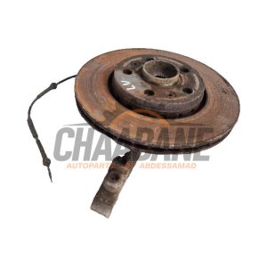 Fusee avant gauche A4153320000 Mercedes Citan (415.6) 1.5 108 CDI