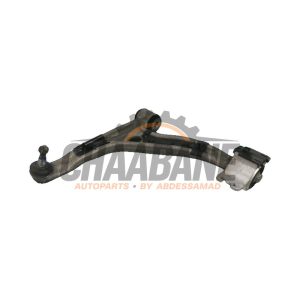 Bras de suspension bas avant gauche A1563300500 Mercedes GLA