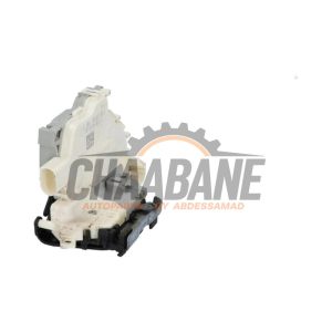 Serrure avant gauche 8X1837015C Audi A4 (B9) 2.0 TDI 16V Quattro 2015