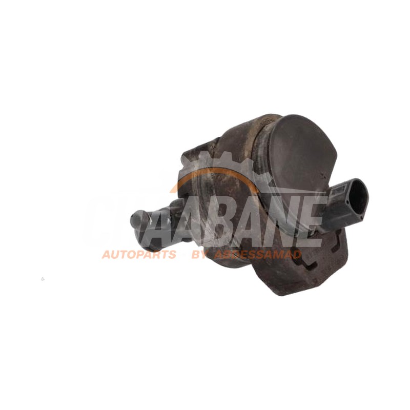 Pompe a eau supplementaire A2118350028 Mercedes S AMG (C217) 5.5 S-63 AMG V8 32V Biturbo 4-Matic