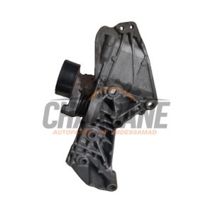 Support pompe clim 8200669494 Mercedes Citan (415.6) 1.5 109 CDI
