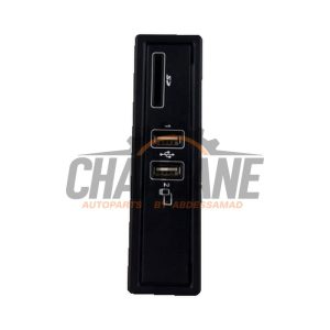 Connexion USB 2138200400 Mercedes E Estate (S213) E-200d 2.0 Turbo 16V