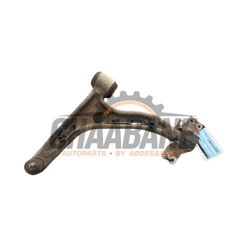 Bras de suspension avant gauche A2463304700 Mercedes CLA (117.3) 1.6 CLA-180 16V