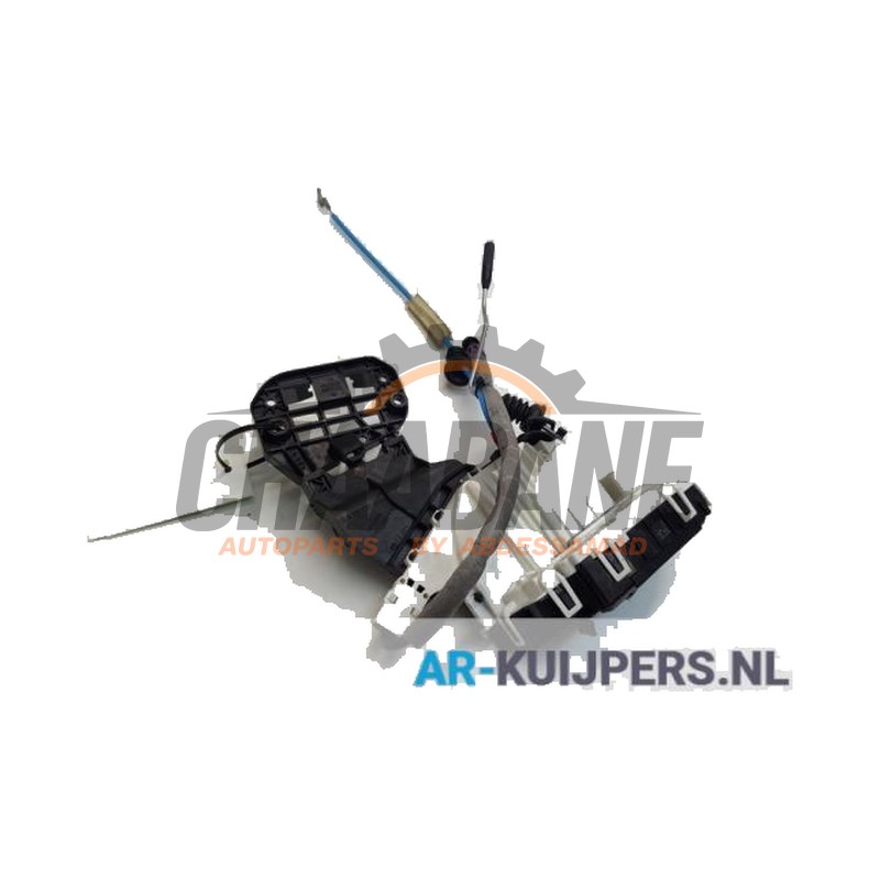 Serrure arriere gauche A0997305500 Mercedes CLA (117.3) 1.6 CLA-180 16V