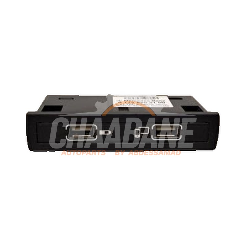 Prise USB A1728202100 Mercedes GLE (W166) 300d 2.0 4-Matic