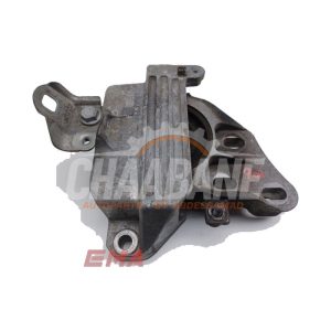 Support boite de vitesses A2472400017 Mercedes A (177.0) 1.3 A-200 Turbo 16V