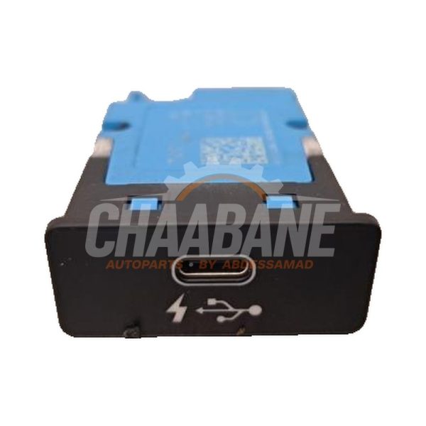 Connexion USB 84103711939 BMW X5 (G05) xDrive 25d 2.0 16V 2018