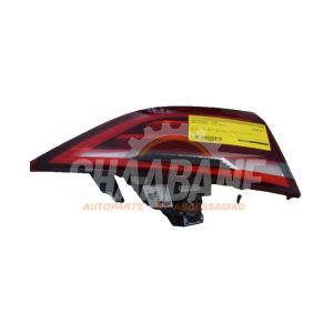 Feu arriere secondaire gauche 7329789 BMW 2 serie Gran Tourer (F46) 218d 2.0 TwinPower Turbo 16V 2014