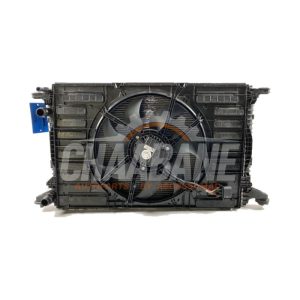 Radiateur 8W0121251AK Audi A4 2015