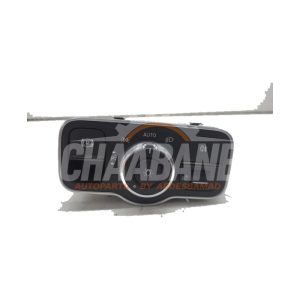 Commodo phare A2479052902 Mercedes A (177.0) 1.5 A-180d