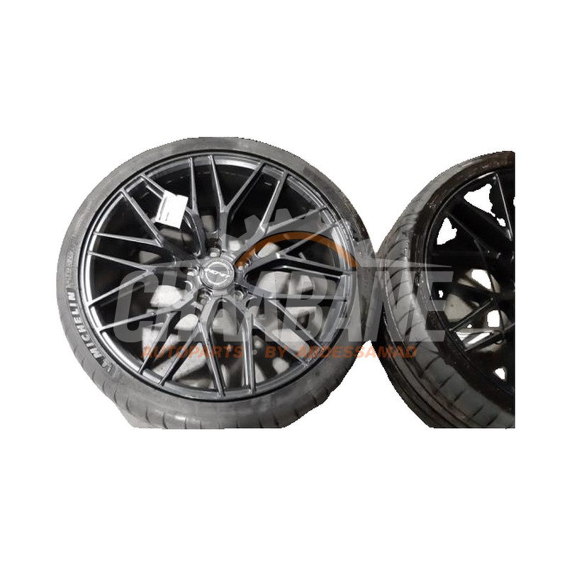 Kit jantes + pneumatiques BMW M4 (F82) M4 3.0 24V TwinPower Turbo 2014 / 2020