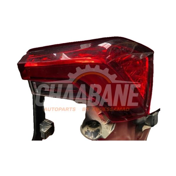 Feu arriere droit 658945096 Skoda Kamiq 1.5 TSI 16V 2019