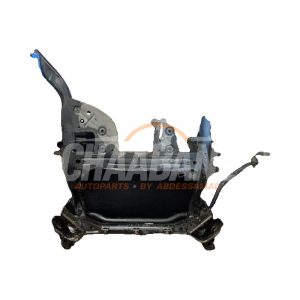 Berceau 00000000 Jaguar XE 2.0d 180 16V
