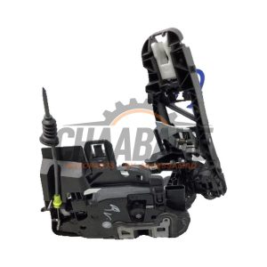 Serrure avant droite A1770032899 Mercedes CLA (118.3) 1.5 CLA-180d