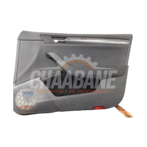 Revetement portiere haut 4portes avant droite 3V1867014P Skoda Superb Combi (3V5) 1.6 TDI 2015 / 2024