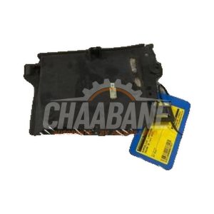 Carenage avant gauche GX7M17E841AA Jaguar XE 2.0d 180 16V