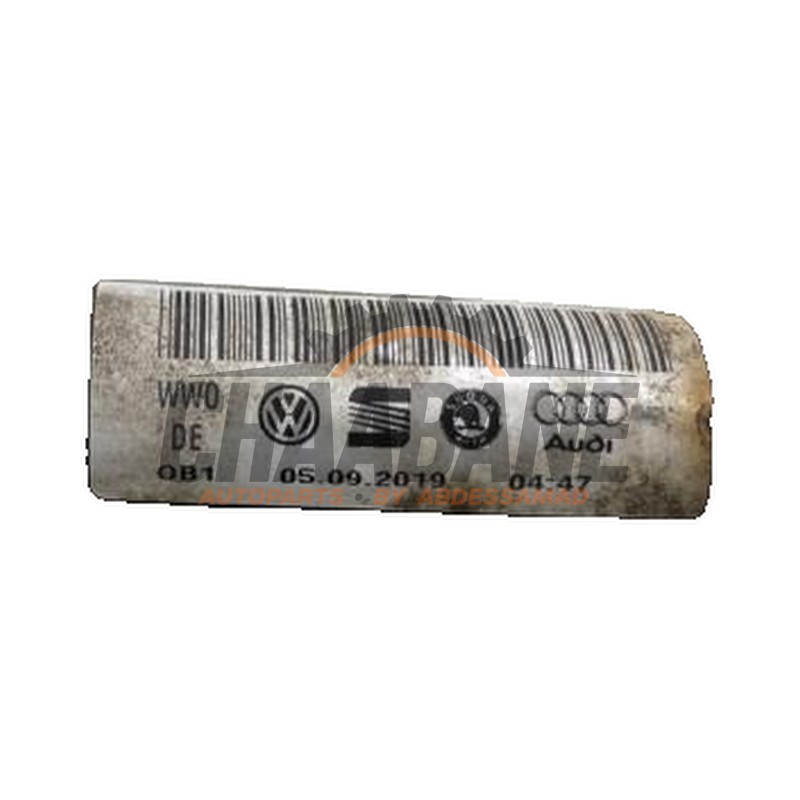 Arbre de transmission avant gauche 5Q0407271DD Skoda Superb Combi (3V5) 1.5 TSI Evo 16V 2015 / 2024