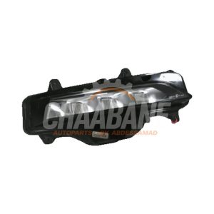 Feu antibrouillard avant droit 5E3941700 Skoda Octavia 2019