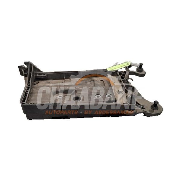 Boitier de batterie 5Q0915331K Audi S3 Sportback (8VA/8VF) 2.0 T FSI 16V 2012 / 2020