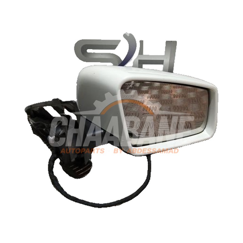 Retroviseur droit A1568100216 Mercedes GLA (156.9)