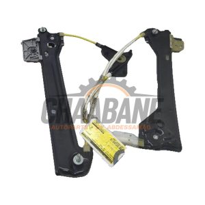 Moteur leve vitre arriere droit 935668102 Mercedes CLA Shooting Brake (117.9) 2.2 CLA-200 CDI, 200 d 16V