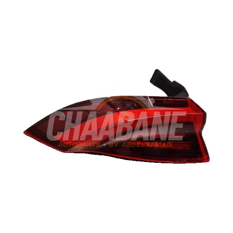Feu arriere secondaire gauche 670157332 Maserati Grecale 2.0 GT MHEV Q4 16V 2022