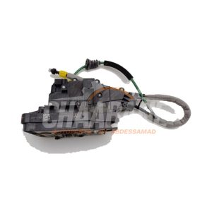 Serrure portiere mecanique 4portes avant droite A0997201800 Mercedes C-Klasse AMG (W205) C-63 S,Edition 1 AMG 4.0 V8 Biturbo